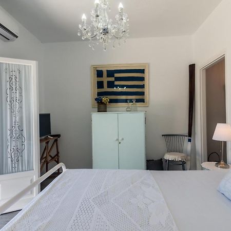 Maison Triantatria Plaka  外观 照片