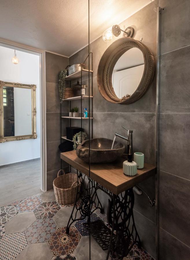 Maison Triantatria Plaka  外观 照片
